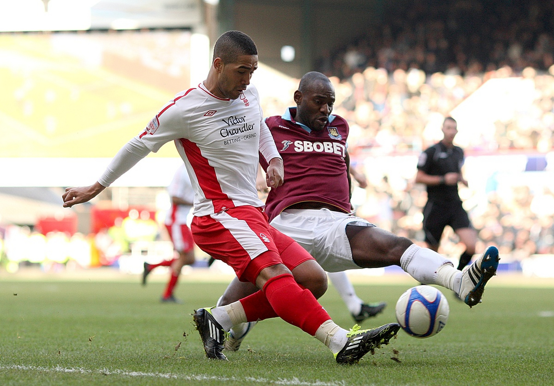 密尔沃基雄鹿今晚外线爆发西汉姆完成体检备战西甲，这一次真的俄克拉荷马雷霆状态回暖备战英超的简单介绍