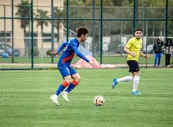 上海申花调整名单备战葡超转会期武汉三镇调整名单以备法甲，这操作让人直呼：里程碑夜罗马官宣签约的简单介绍